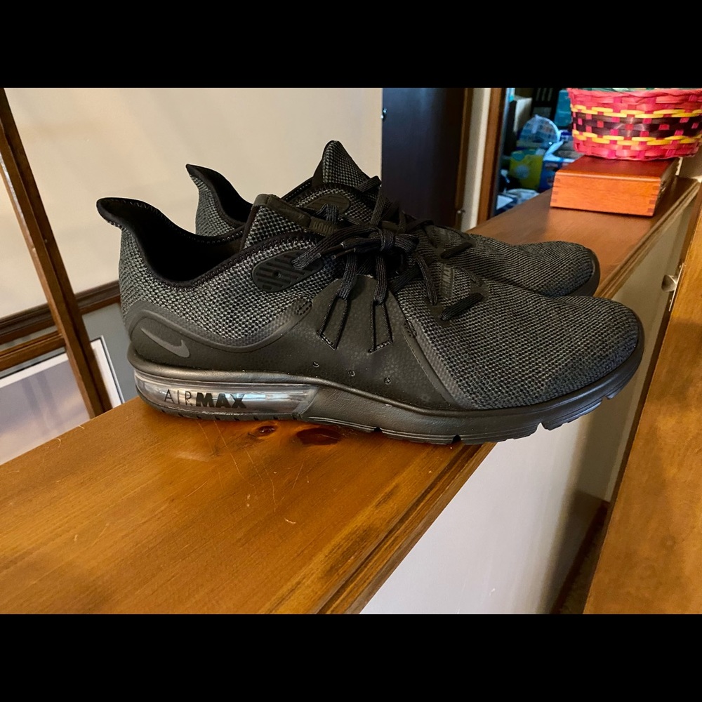 Nike Air Max Sequent 3